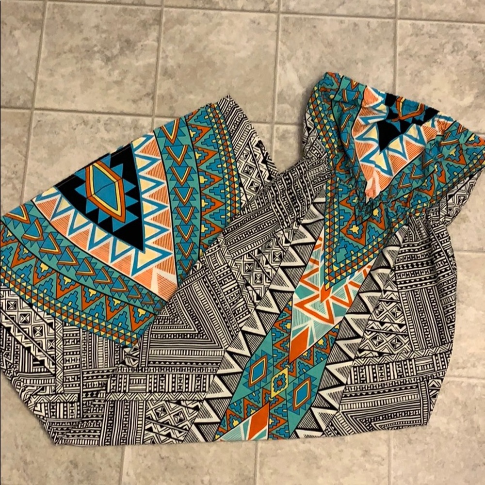 Geometric Pattern Maxi Dress